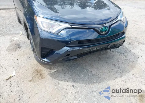 2018 Toyota Rav4 Le z USA, uszkodzony, nr VIN JTMBFREV2JJ723702